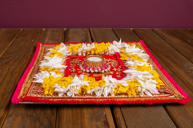 Square Zari Rangoli Mat