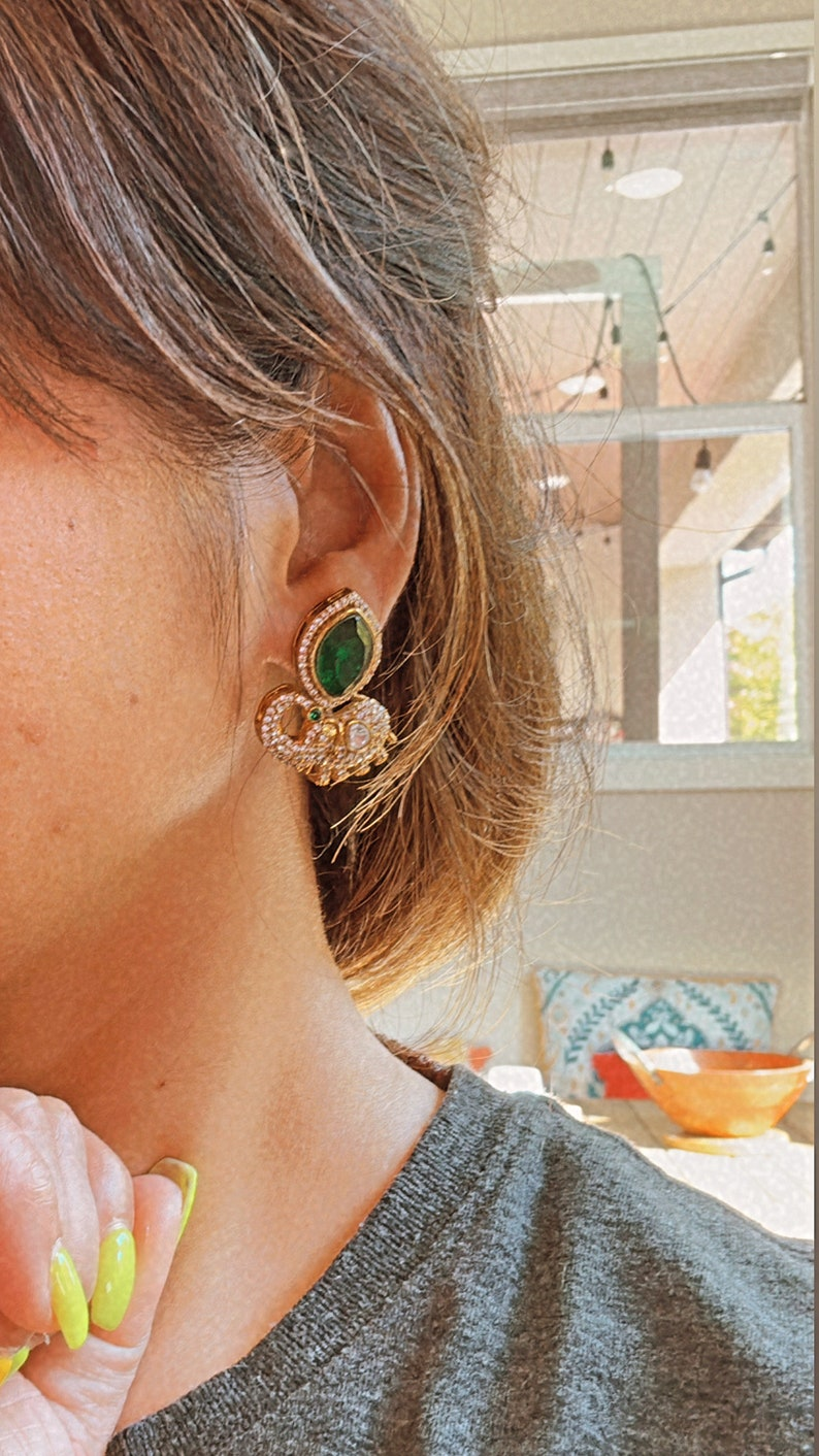 Manik Hathi Earrings