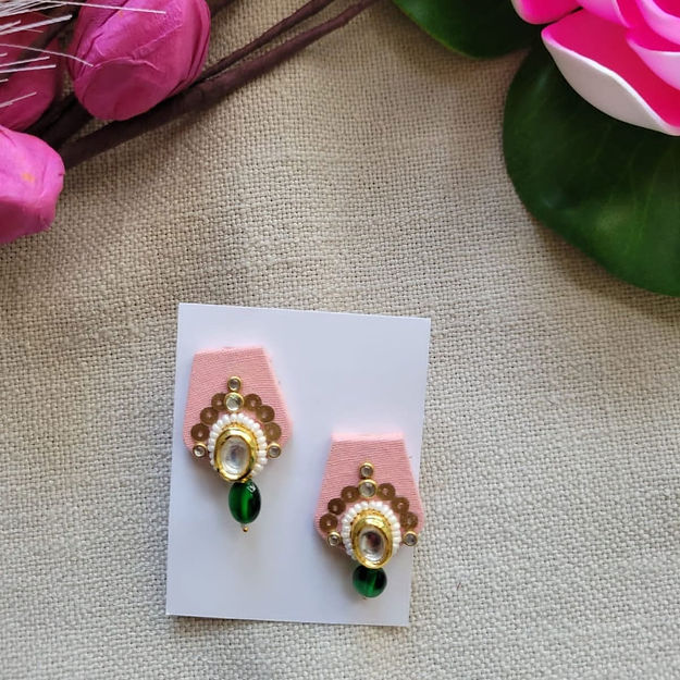 Tulsi Earrings Favors